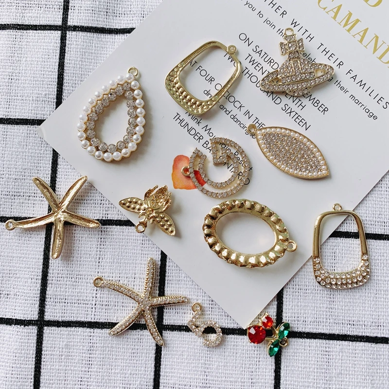DIY jewelry accessories wholesale temperament exaggerated water drop type starfish pearl inlaid diamond pendant accessories
DIY jewelry accessories wholesale temperament exaggerated water drop type starfish pearl inlaid diamond pendant accessories
