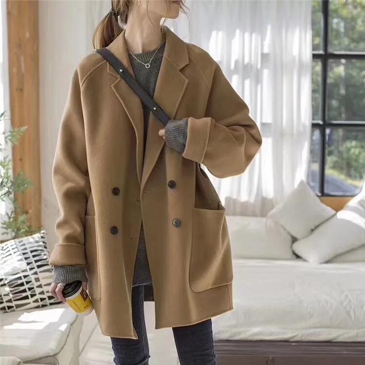 New season of camel's hair suit cloth coat female little loose short woolen cloth coat
New season of camel's hair suit cloth coat female little loose short woolen cloth coat
