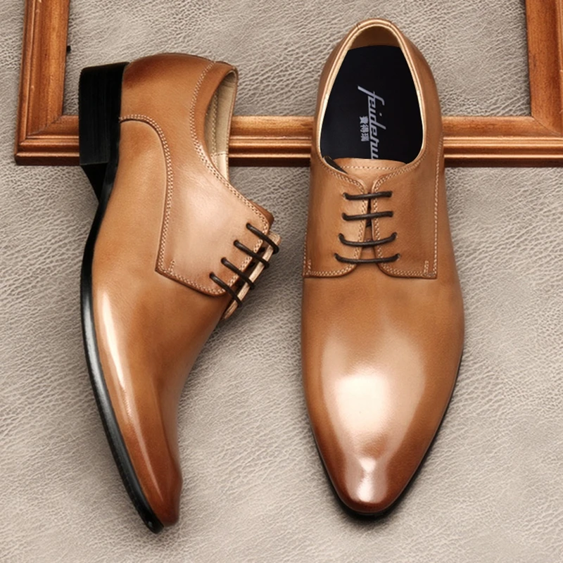 Men's Shoes
Men's Shoes