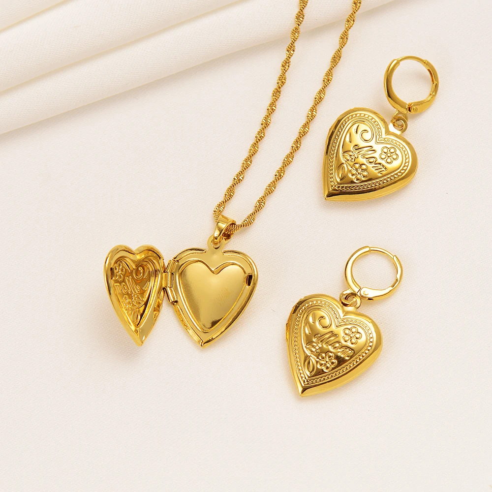 

Unique Carved Design Heart-shaped Photo Frame Earring Pendant Necklace Charm Openable Locket Set Women Men Memorial Jewelry