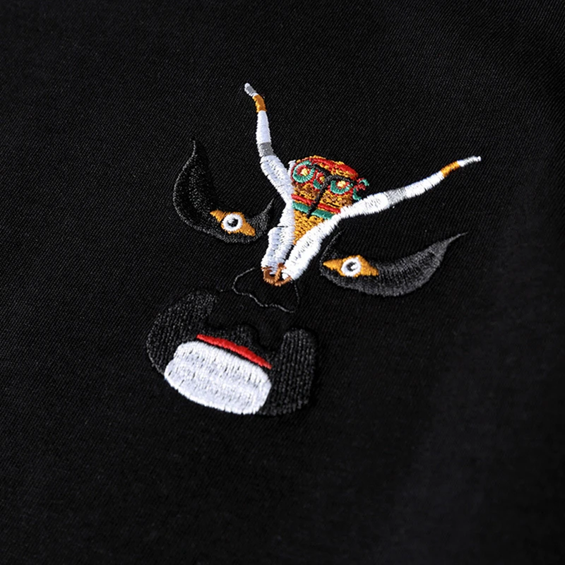 Lyprerazy Indians Face Embroidery T-shirt Hip Hop Streetwear Tshirt Harajuku Summer Short Sleeve Cotton Tops Tees
Lyprerazy Indians Face Embroidery T-shirt Hip Hop Streetwear Tshirt Harajuku Summer Short Sleeve Cotton Tops Tees
