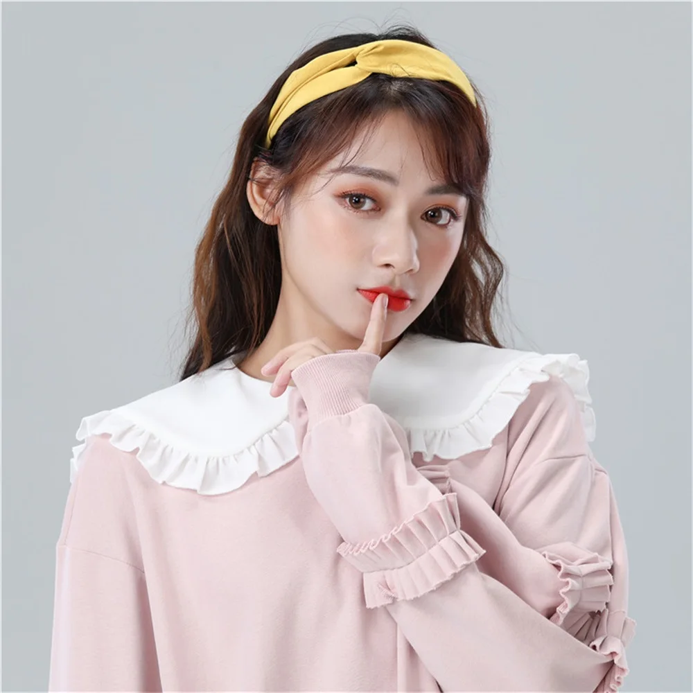 Cute All-match Fake Collar Shirt False Collar Decorative Collar Exaggerated Collar Doll Collar For Women
Cute All-match Fake Collar Shirt False Collar Decorative Collar Exaggerated Collar Doll Collar For Women