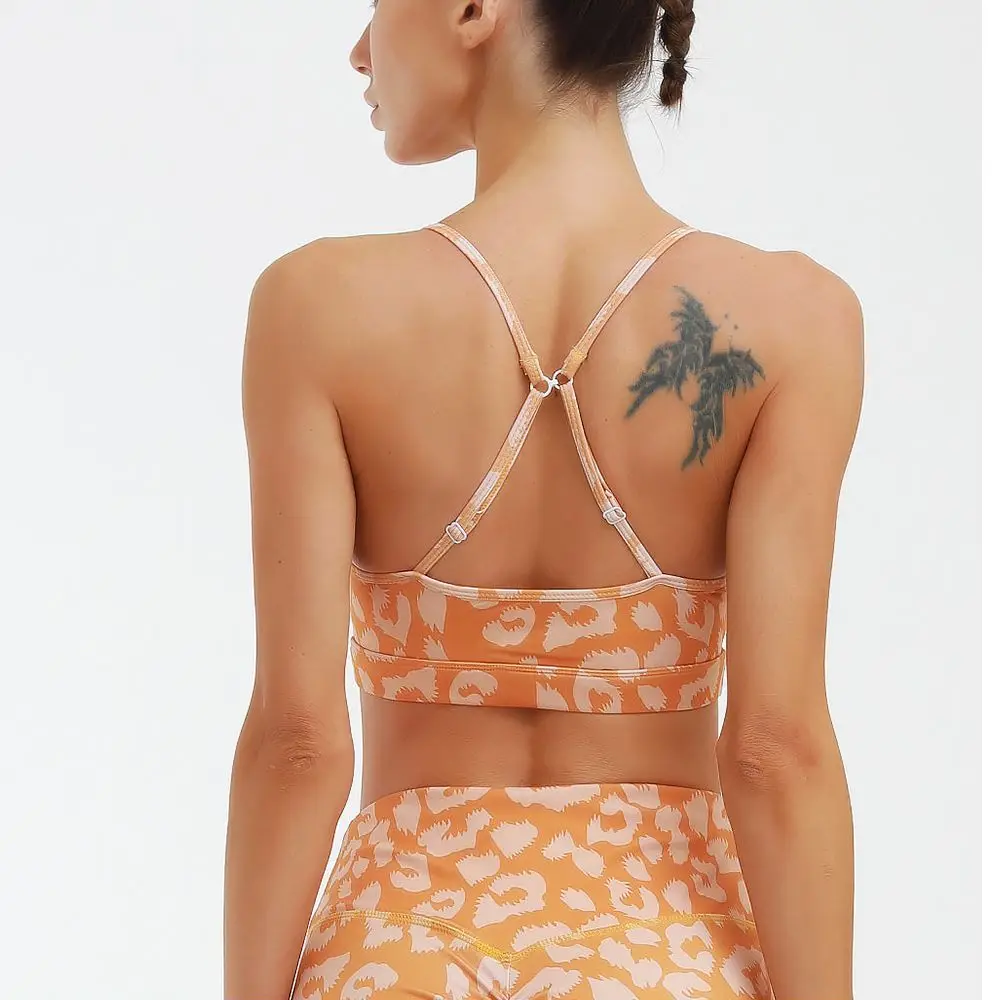 New Print Yoga Fitness Running Bra Pants Sports Suit Summer Sleeveless Sling Yoga Set Women' High Waist And Hips Legging Femme
New Print Yoga Fitness Running Bra Pants Sports Suit Summer Sleeveless Sling Yoga Set Women' High Waist And Hips Legging Femme
