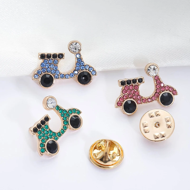 Women Pin Brooches Motorcycle Gold Color Pins Multicolor Rhinestone Brooch Jewelry Accessories Party Wedding Pins Friend Gifts
Women Pin Brooches Motorcycle Gold Color Pins Multicolor Rhinestone Brooch Jewelry Accessories Party Wedding Pins Friend Gifts