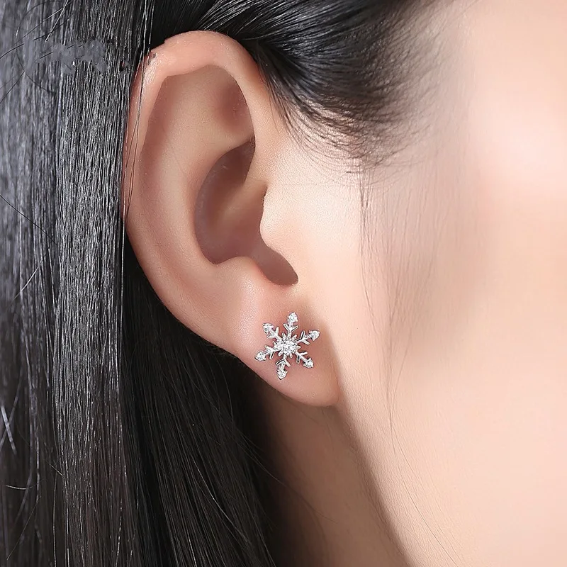 Cute Female White Crystal Earrings Charm Zircon Silver Color Wedding Earrings For Women Minimalist Snowflake Small Stud Earrings
Cute Female White Crystal Earrings Charm Zircon Silver Color Wedding Earrings For Women Minimalist Snowflake Small Stud Earrings