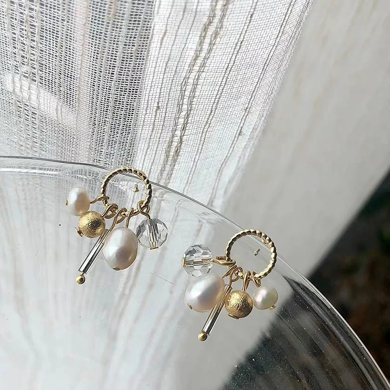 Vintage Fashion Metal Circle Drop Earrings For Women Girls Freshwater Pearl Pendant Popular Elegant Earrings Student Party Gift
Vintage Fashion Metal Circle Drop Earrings For Women Girls Freshwater Pearl Pendant Popular Elegant Earrings Student Party Gift