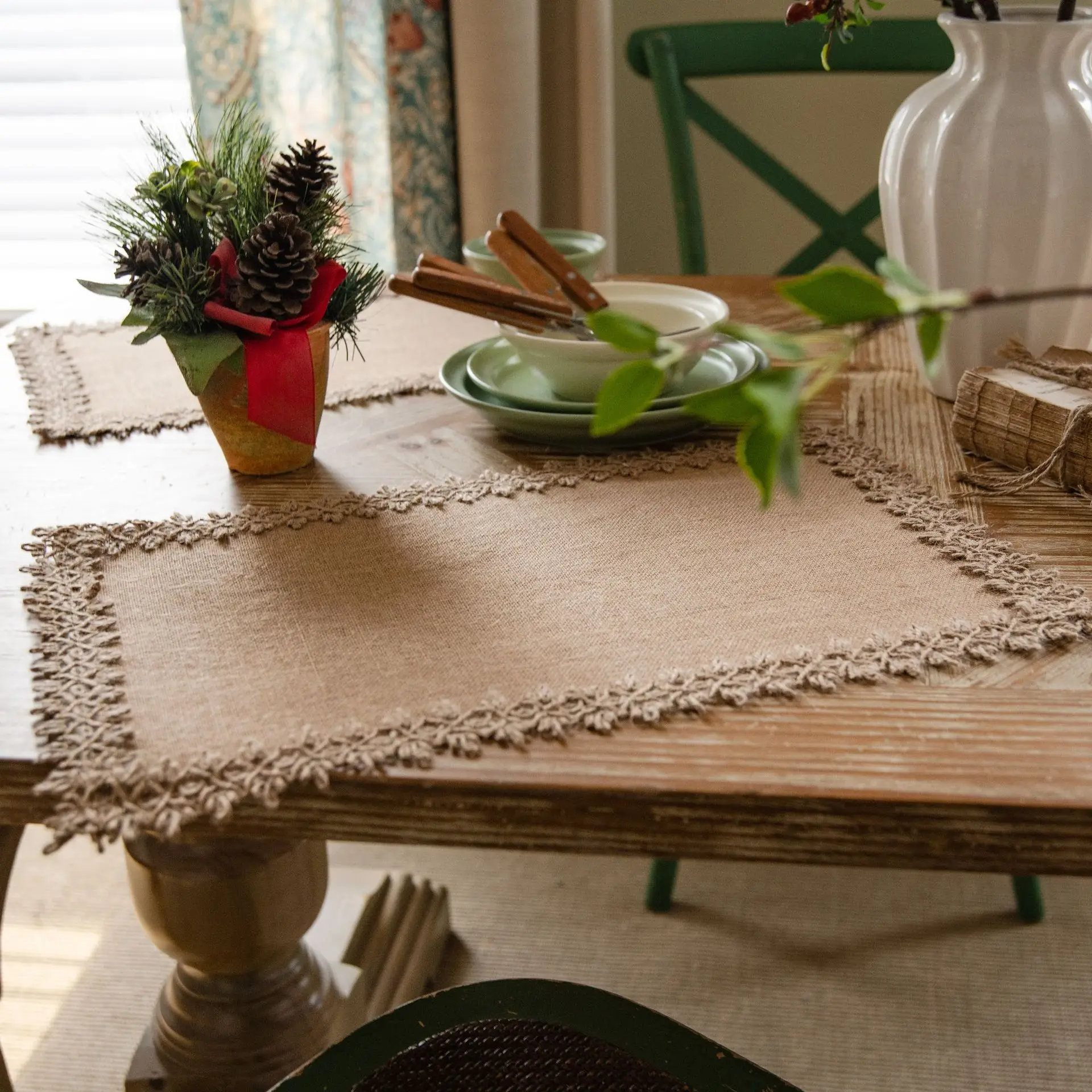 Table Runners Natural Burlap Cotton Boho Table Runner with Tassels for Restaurant Rustic Home Dining Wedding Party table runner
Table Runners Natural Burlap Cotton Boho Table Runner with Tassels for Restaurant Rustic Home Dining Wedding Party table runner