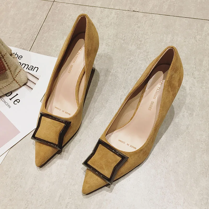 Fashion pointed high heels nightclub sexy waterproof platform women's shoes stiletto side air professional shoes
Fashion pointed high heels nightclub sexy waterproof platform women's shoes stiletto side air professional shoes