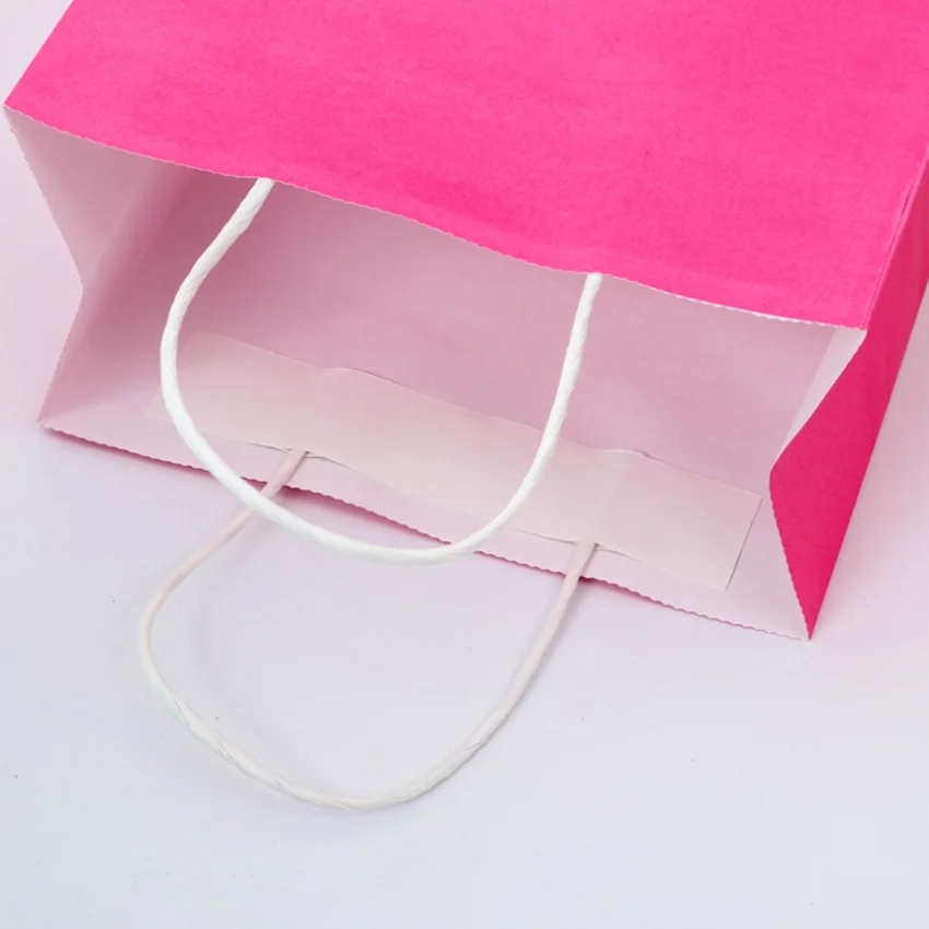 40PCS/LOT 21*15*8cm Hot Pink kraft paper bag with handle Party Gift Paper Bags Wedding Favors Multifunction Festival wholesale
40PCS/LOT 21*15*8cm Hot Pink kraft paper bag with handle Party Gift Paper Bags Wedding Favors Multifunction Festival wholesale