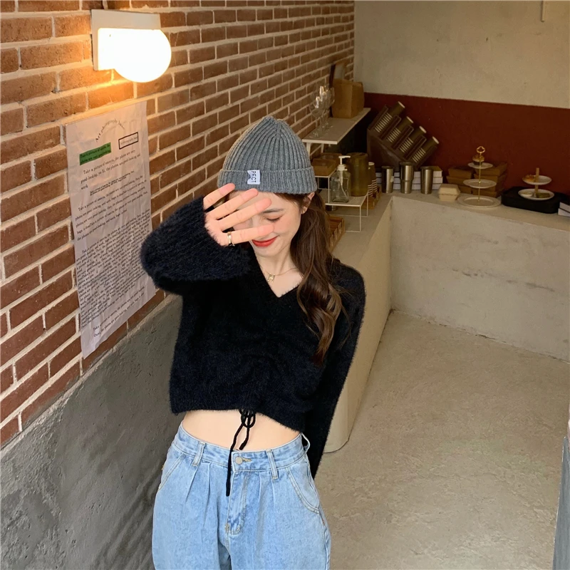 Woman Sweaters Autumn and Winter Faux Mink Drawstring Soft Short Pullover Sweater Solid Color V Neck Pullover Crop Top Clothing
Woman Sweaters Autumn and Winter Faux Mink Drawstring Soft Short Pullover Sweater Solid Color V Neck Pullover Crop Top Clothing