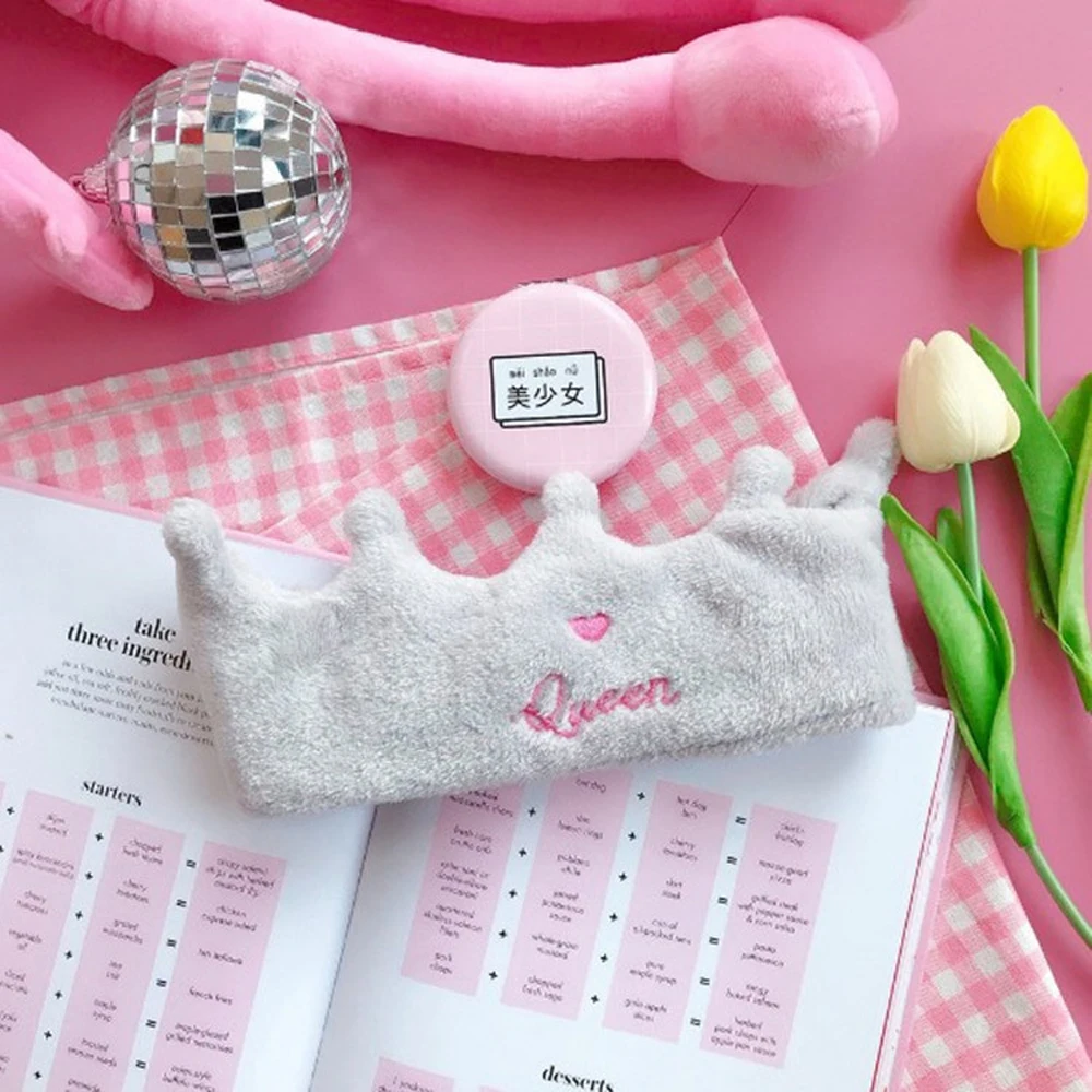 Creative Crown Headband Letter Love Soft Elastic Hairband for Women Girls Turban Headwear Makeup Wash Accessories
Creative Crown Headband Letter Love Soft Elastic Hairband for Women Girls Turban Headwear Makeup Wash Accessories