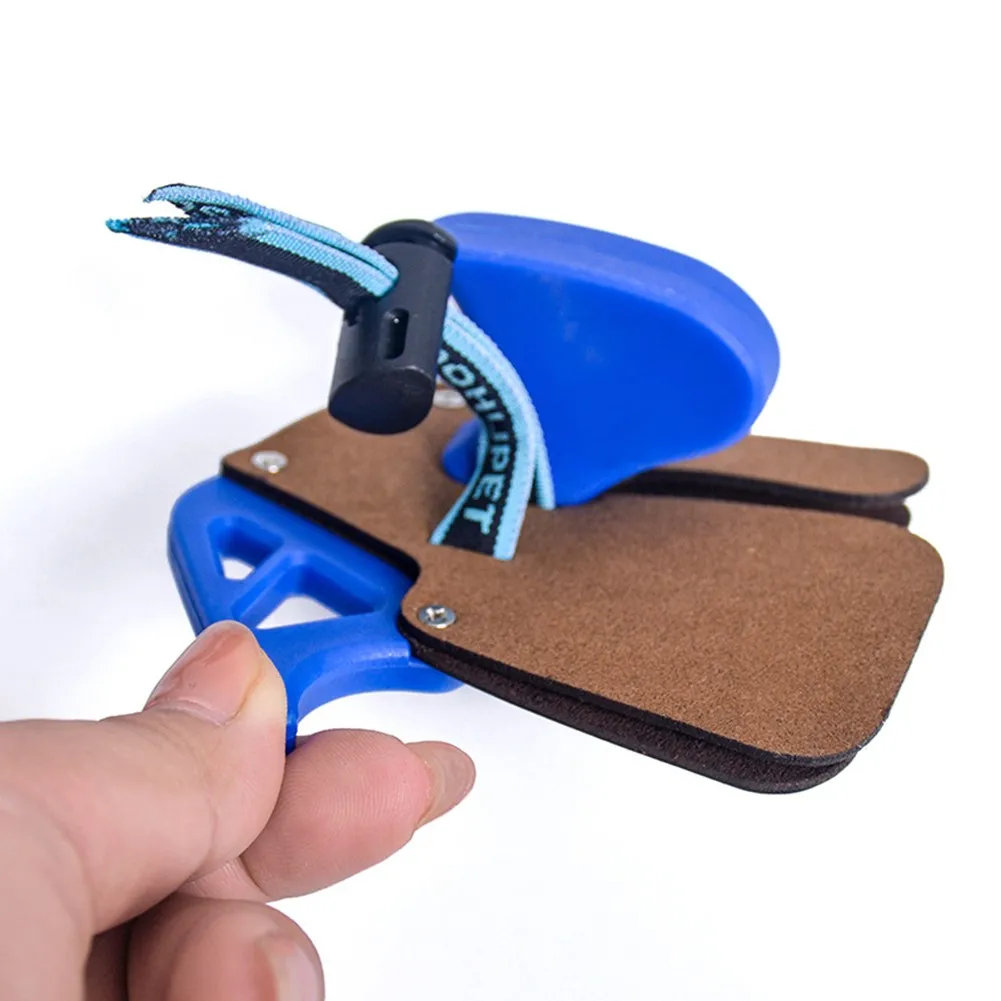 Archery Finger Tab S/M/L Right Handed Finger Guard Genuine Cowhide Hunting For Beginner/Children Archery Training Accessory
Archery Finger Tab S/M/L Right Handed Finger Guard Genuine Cowhide Hunting For Beginner/Children Archery Training Accessory