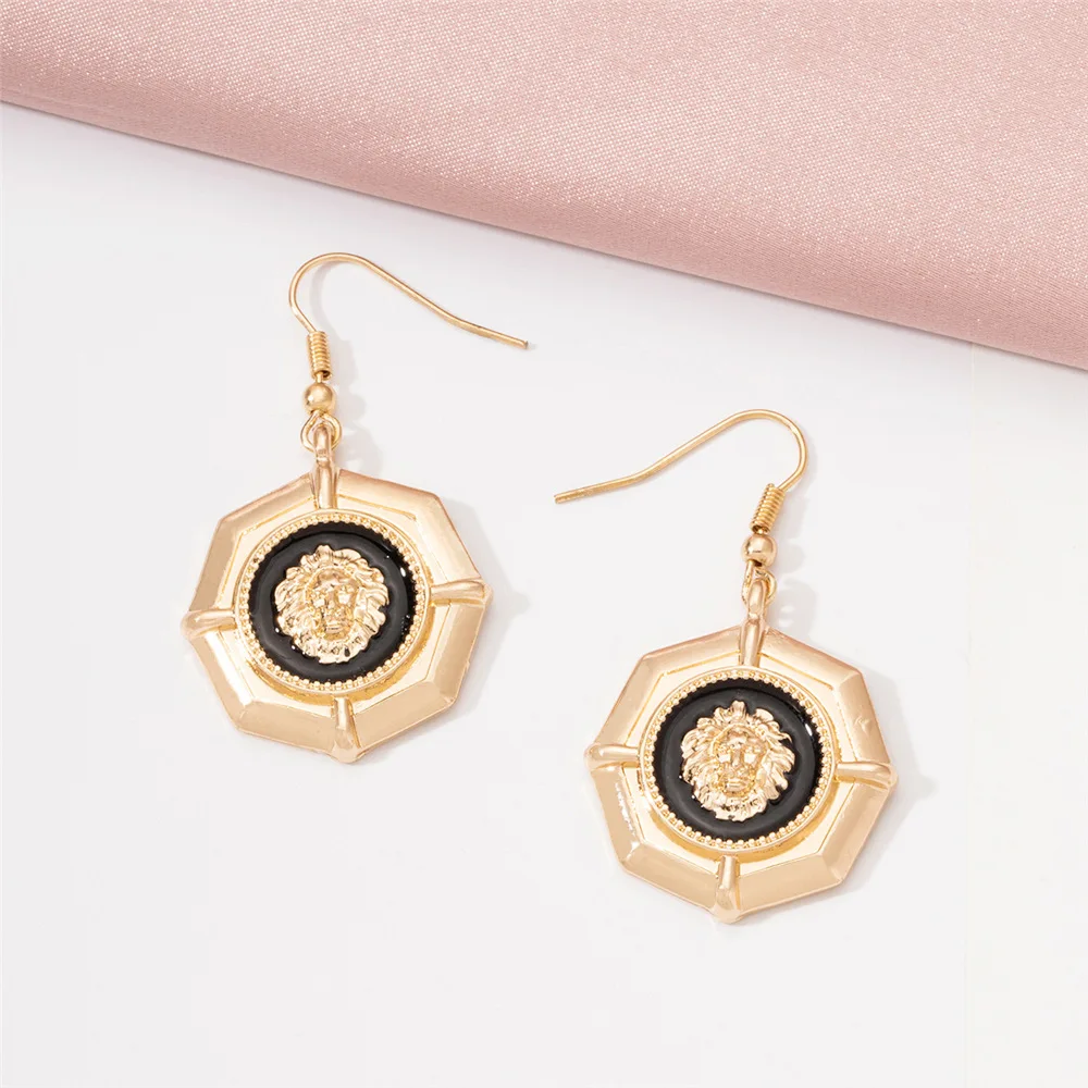 Simple Geometric Retro Street Patting Punk Earring Fashionable Antique Lion Pattern Dangle Earrings For Women Jewelry Gift