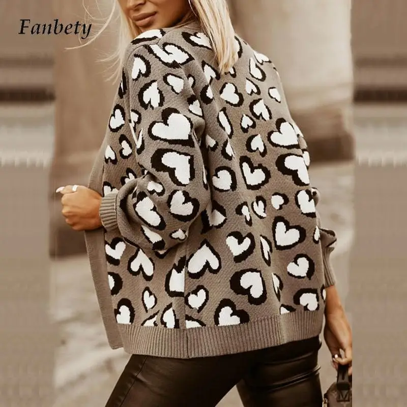Women Vintage Leopard Print Open Stitch Tops Sweater Autumn V Neck Slim Fit Knitted Sweater Winter Casaul Long Sleeve Loose Coat
Women Vintage Leopard Print Open Stitch Tops Sweater Autumn V Neck Slim Fit Knitted Sweater Winter Casaul Long Sleeve Loose Coat