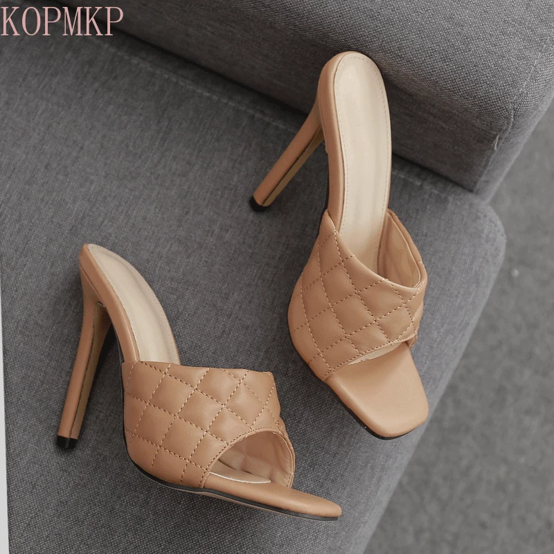 Small Fragrant Wind Rhomboid Style Fashion Square Toe Stiletto Large Size Slippers Fashion Shoes Women Shoes
Small Fragrant Wind Rhomboid Style Fashion Square Toe Stiletto Large Size Slippers Fashion Shoes Women Shoes