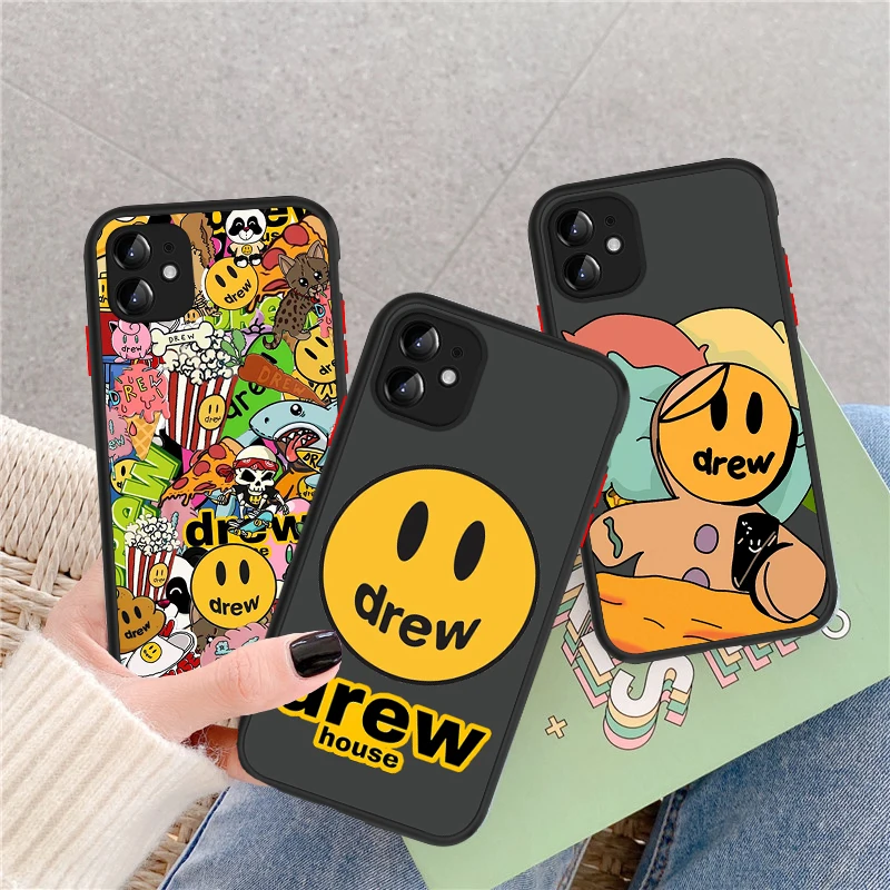 Luxury brand Justin Bieber drew house Soft Hard PC Phone Case for iphone 12Mini 11Pro XS Max 6s 7 8 Plus XR X Anti-fall Cover
Luxury brand Justin Bieber drew house Soft Hard PC Phone Case for iphone 12Mini 11Pro XS Max 6s 7 8 Plus XR X Anti-fall Cover