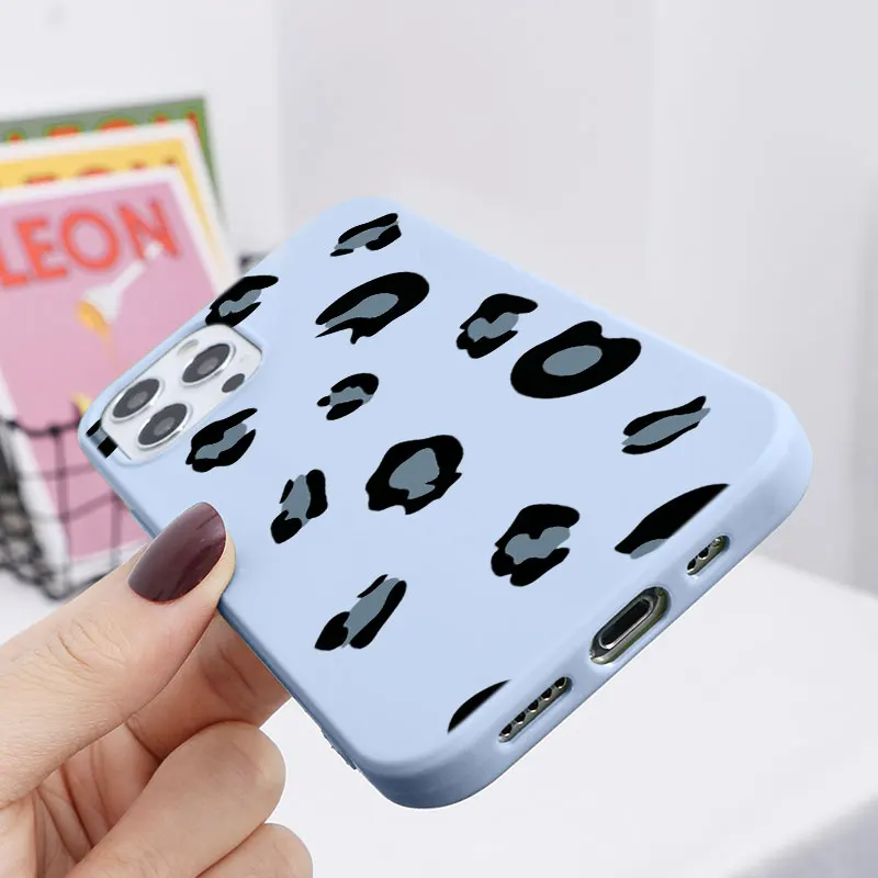 Leopard Print Phone Case For iPhone 12 11 Pro Max XR X XS Max 5 6 7 8 Plus Candy Color Back Cover For iPhone11 12Mini SE2 Fundas
Leopard Print Phone Case For iPhone 12 11 Pro Max XR X XS Max 5 6 7 8 Plus Candy Color Back Cover For iPhone11 12Mini SE2 Fundas