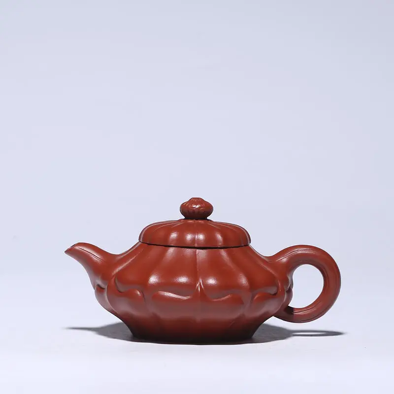 Zisha teapot zhiyixing raw ore Dahongpao famous handmade Heling teapot household tea set
Zisha teapot zhiyixing raw ore Dahongpao famous handmade Heling teapot household tea set