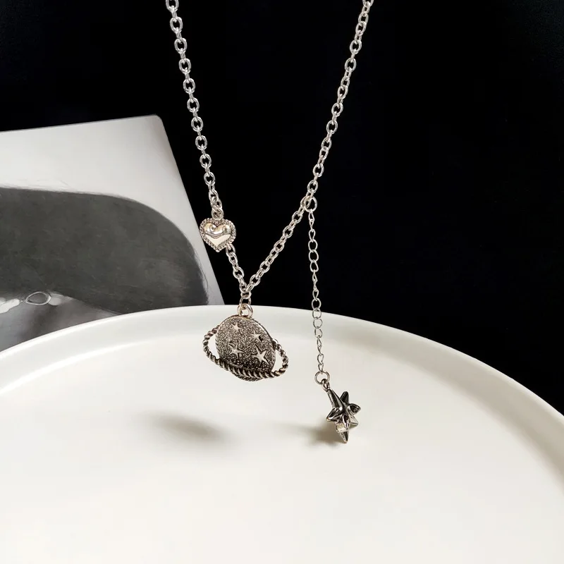 Fashion Hip Hop Trend Universe Planet Pendant Necklace New Star Clavicle Chain Creative Love Necklace Ladies Jewelry Wholesale
Fashion Hip Hop Trend Universe Planet Pendant Necklace New Star Clavicle Chain Creative Love Necklace Ladies Jewelry Wholesale