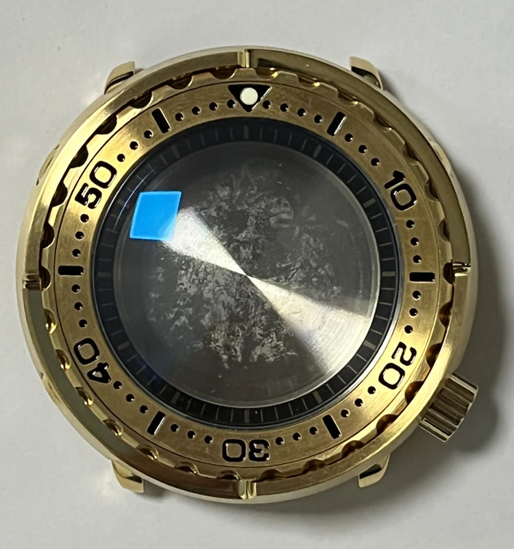 47mm Golden PVD Coated Stainless Steel Tuna Watch Case Sapphire Crystal Ceramic Bezel Fit NH35A/36A Automatic Movement
47mm Golden PVD Coated Stainless Steel Tuna Watch Case Sapphire Crystal Ceramic Bezel Fit NH35A/36A Automatic Movement