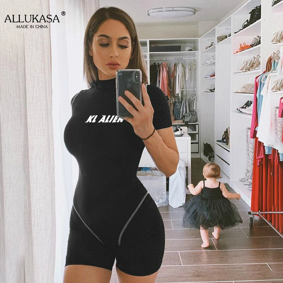 Women Skinny Bodysuit Short Sleeve Playsuit Reflective Letter Print Rompers 2021 Female Turtleneck Fashion Casual Bodysuit
Women Skinny Bodysuit Short Sleeve Playsuit Reflective Letter Print Rompers 2021 Female Turtleneck Fashion Casual Bodysuit