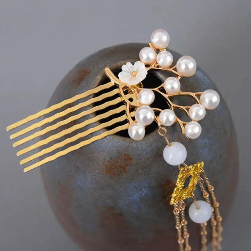 Hanfu Hair Comb Vintage Hair Comb with Tassel Chinese Hair Ornaments Hairpin Retro Hair Clips Hair Accessories for Women
Hanfu Hair Comb Vintage Hair Comb with Tassel Chinese Hair Ornaments Hairpin Retro Hair Clips Hair Accessories for Women