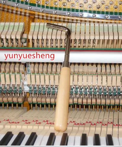 1 PCS piano tuning tuning wrench Piano tuning wrench (straight rod with wooden handle) 
1 PCS piano tuning tuning wrench Piano tuning wrench (straight rod with wooden handle)