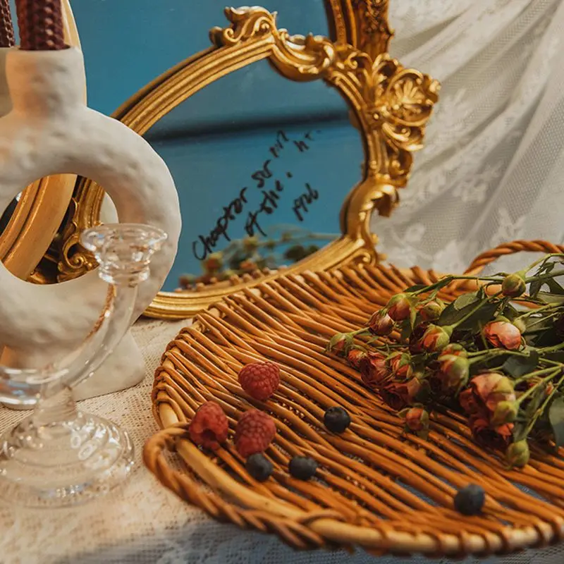 Hand-Woven Rattan Tray Bread Fruit Rattan Storage Tray Round Storage Baskets with Handle Wicker Basket Food Breakfast Display
Hand-Woven Rattan Tray Bread Fruit Rattan Storage Tray Round Storage Baskets with Handle Wicker Basket Food Breakfast Display