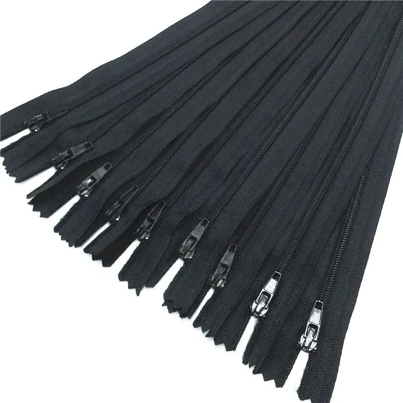 10pcs Black color 3# Closed Nylon Coil Zippers Tailor Sewing Craft (6-24 Inch) 15-60CM
10pcs Black color 3# Closed Nylon Coil Zippers Tailor Sewing Craft (6-24 Inch) 15-60CM
