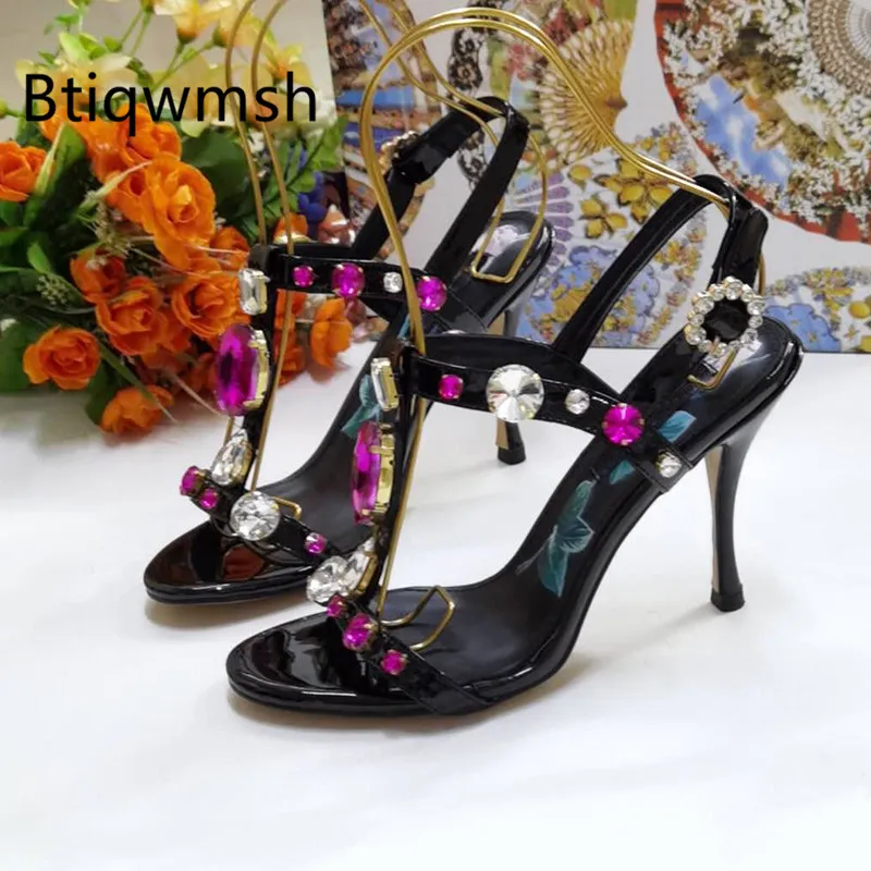 Sexy Rhinestone Sandals Women Open Toe Diamond T-strap Strange High Heel Shoes Woman White Leather Wedding Shoes
Sexy Rhinestone Sandals Women Open Toe Diamond T-strap Strange High Heel Shoes Woman White Leather Wedding Shoes