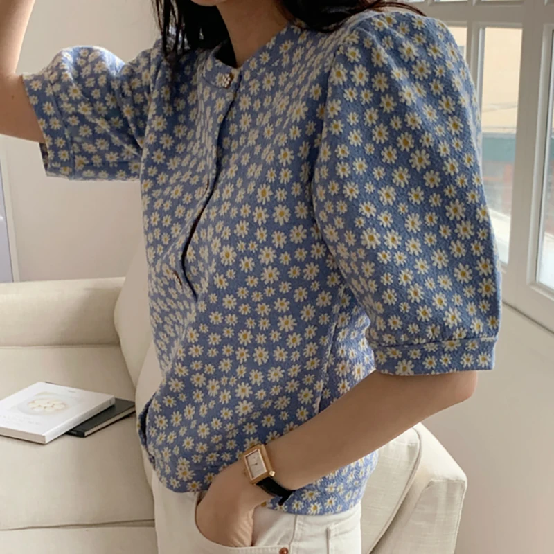 Kawaii Women Shirt Button Up Short Sleeve Blouse Female Fashion Loose Casual Summer Puff Sleeve Tops Black Blouse Girls
Kawaii Women Shirt Button Up Short Sleeve Blouse Female Fashion Loose Casual Summer Puff Sleeve Tops Black Blouse Girls