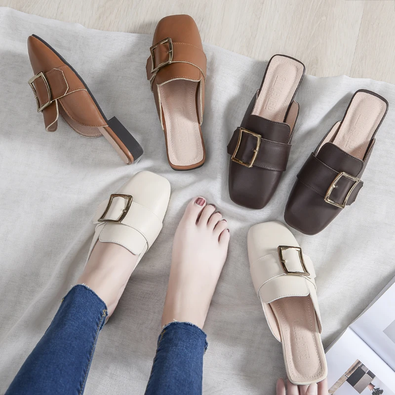 2022 Designer Women Slippers Slip On Mules Flat Heel Casual Shoes British Buckle Slides Wooden Block Heels Summer Footwear
2022 Designer Women Slippers Slip On Mules Flat Heel Casual Shoes British Buckle Slides Wooden Block Heels Summer Footwear