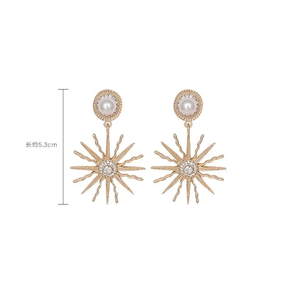 1 Pair Of Imixlot Fashion Sun Flower Style Exquisite Women's Pendant Stud Earrings Temperament Ladies Ear Decor Jewelry
1 Pair Of Imixlot Fashion Sun Flower Style Exquisite Women's Pendant Stud Earrings Temperament Ladies Ear Decor Jewelry