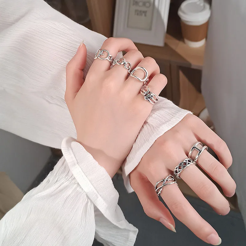 Retro Creative Geometric Hollow Silver Color Open Ring for Women Hip-hop Personality Chain Stitching Couple Ring Party Gifts
Retro Creative Geometric Hollow Silver Color Open Ring for Women Hip-hop Personality Chain Stitching Couple Ring Party Gifts