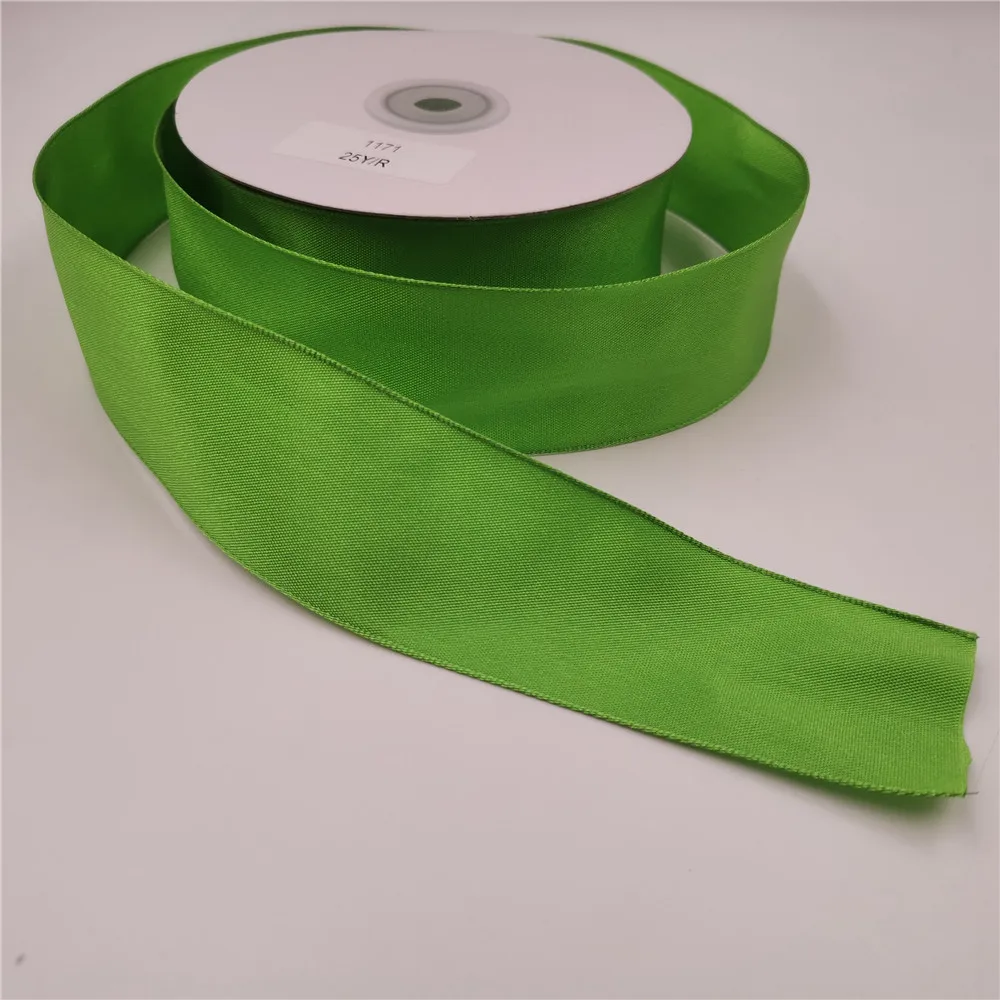 38MM X 25yards Apple Green Taffeta Satin Ribbon for Gift Box Wrapping Spring Decoration N1171
38MM X 25yards Apple Green Taffeta Satin Ribbon for Gift Box Wrapping Spring Decoration N1171