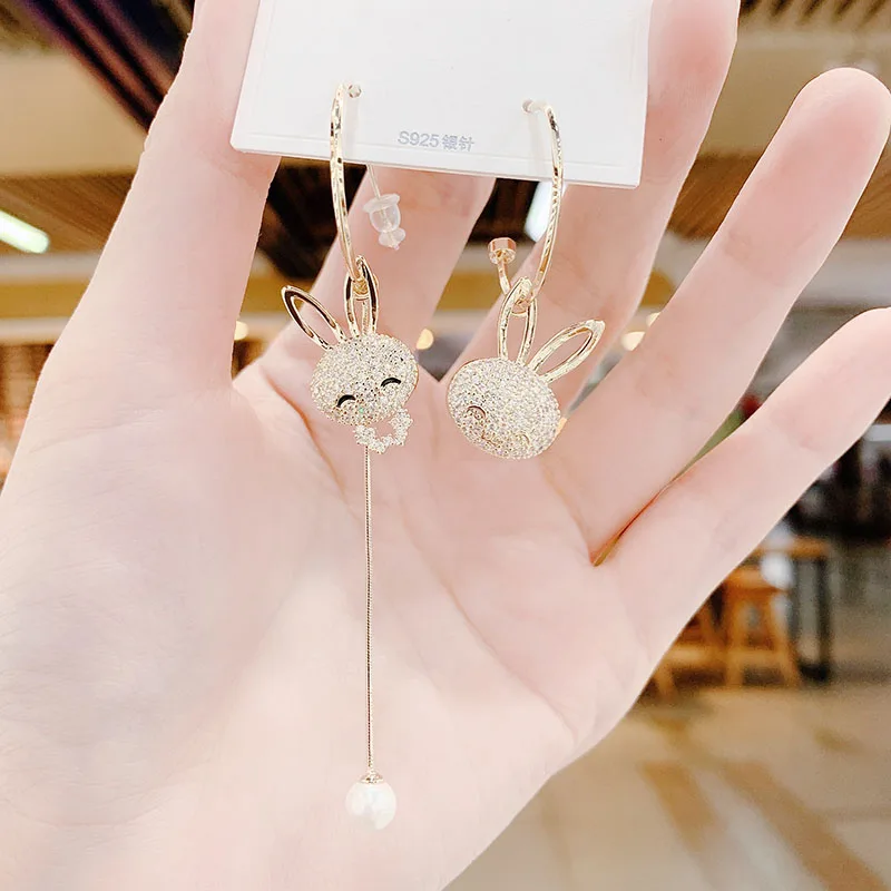 Korean Long Tassel Earrings for Women Crystal Geometry Gold Rabbit Dangle Drop Earrings 2021 Trendy Asymmetry Fashion Jewelry
Korean Long Tassel Earrings for Women Crystal Geometry Gold Rabbit Dangle Drop Earrings 2021 Trendy Asymmetry Fashion Jewelry