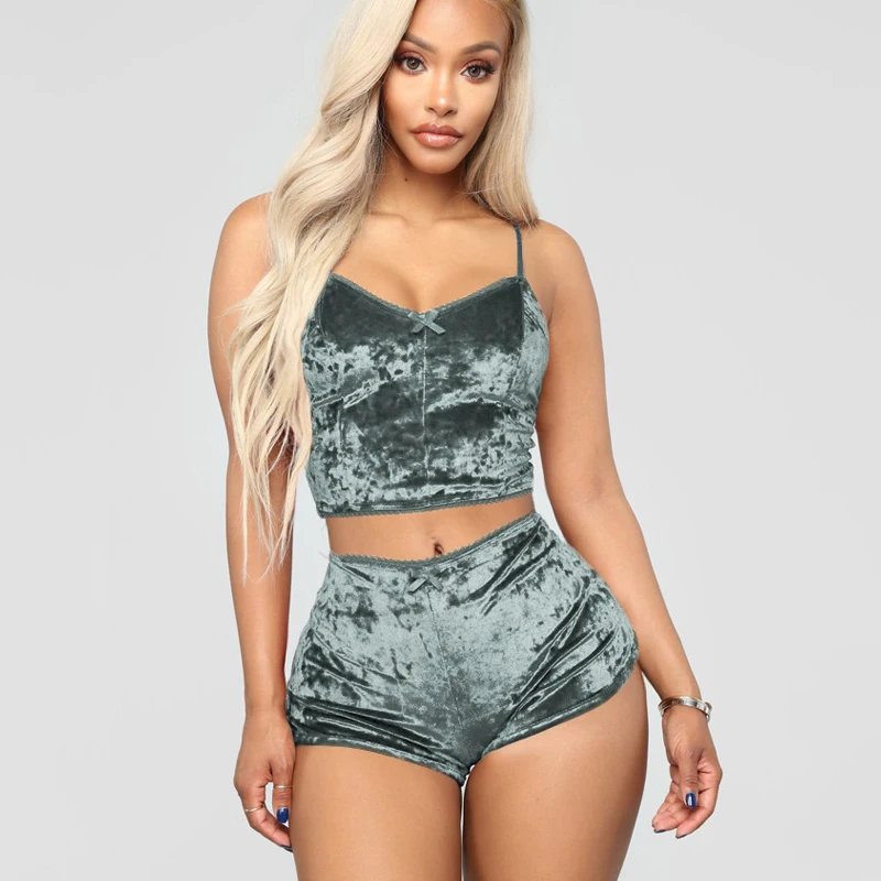 Two-Piece Sexy Lingerie Outfit Strap Crop Top with Shorts Sexy Set New Women's Fashion Solid Color Cute Nightwear Set Set 
Two-Piece Sexy Lingerie Outfit Strap Crop Top with Shorts Sexy Set New Women's Fashion Solid Color Cute Nightwear Set Set