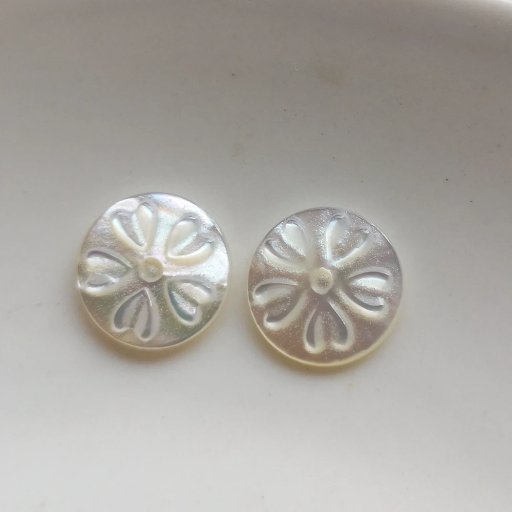 100pcs/lot 11.3 mm Natural cherry Flower Mother of Pearl shell for DIY Jewelry Round flower cut mother Pearl shell
100pcs/lot 11.3 mm Natural cherry Flower Mother of Pearl shell for DIY Jewelry Round flower cut mother Pearl shell