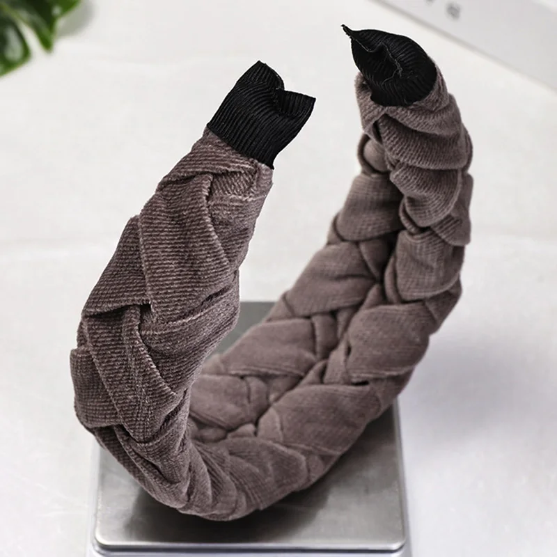 6pcs Retro Velvet Braided Headband for Women Headwear Wholesale Ladies Solid Color Hairband Female Hair Accessories
6pcs Retro Velvet Braided Headband for Women Headwear Wholesale Ladies Solid Color Hairband Female Hair Accessories
