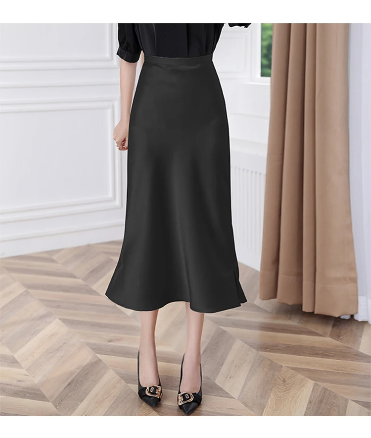 Женская атласная облегающая юбка до середины икры однотонная офисная элегантная