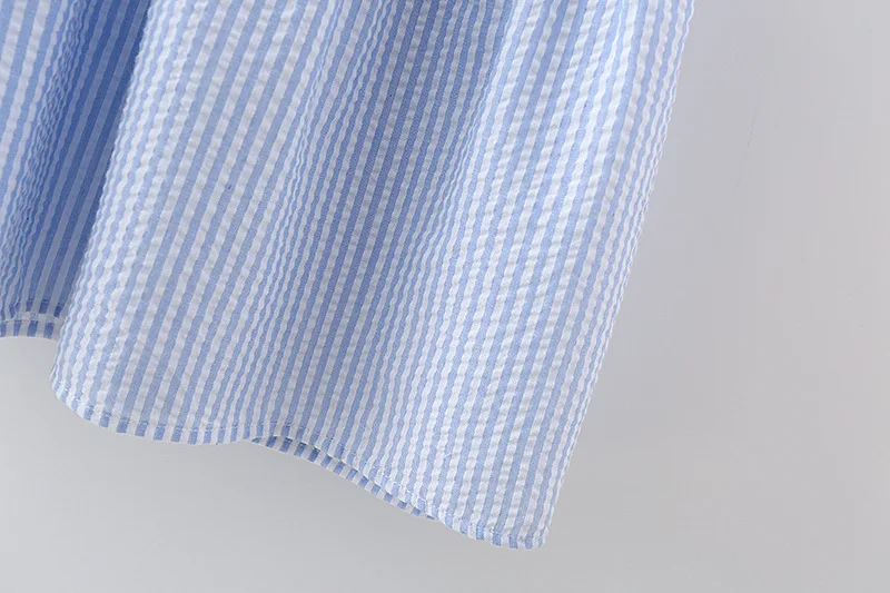 2021 Summer Blue White Stripes V-neck Office Casual Dress Women Korean Puff Sleeve Elegant Ladies Dresses With Bow Belt
2021 Summer Blue White Stripes V-neck Office Casual Dress Women Korean Puff Sleeve Elegant Ladies Dresses With Bow Belt