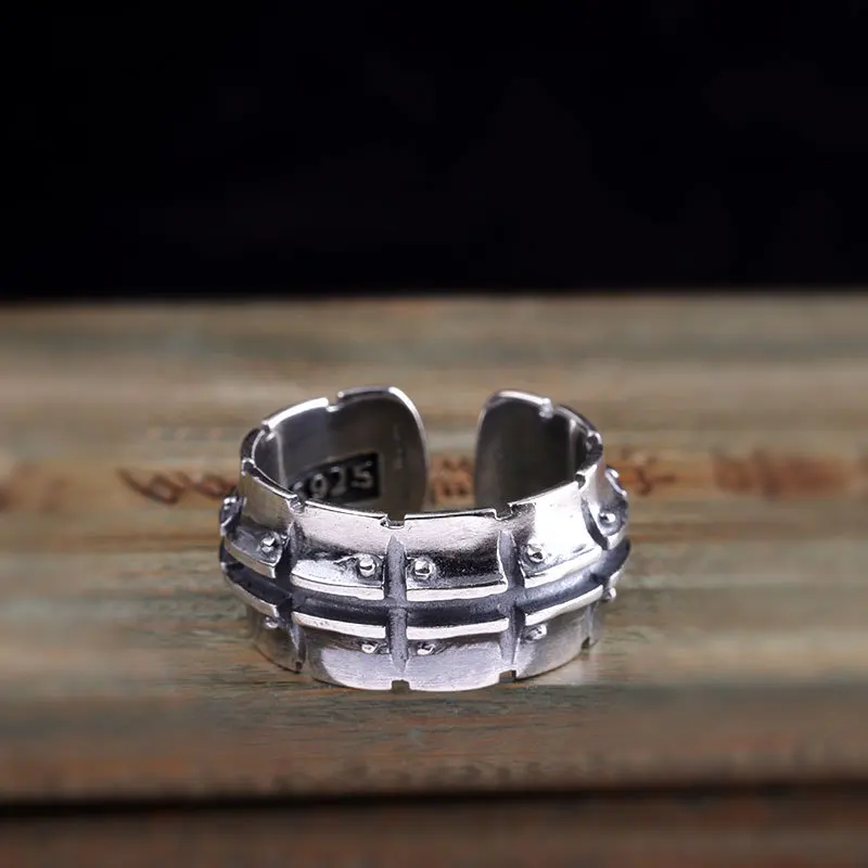 New style fashion Thai silver jewelry s925 pure silver personality men's opening adjustable rings for men women gift
New style fashion Thai silver jewelry s925 pure silver personality men's opening adjustable rings for men women gift