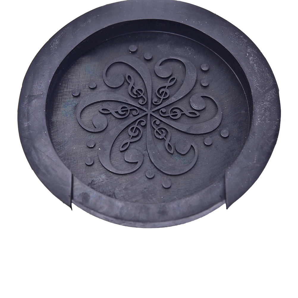 IRIN 1PC Elegant pattern Acoustic Guitar Sound Hole Cover Buffer Block Stop Musical Stringed Flexible Rubber Guitar Accessory
IRIN 1PC Elegant pattern Acoustic Guitar Sound Hole Cover Buffer Block Stop Musical Stringed Flexible Rubber Guitar Accessory