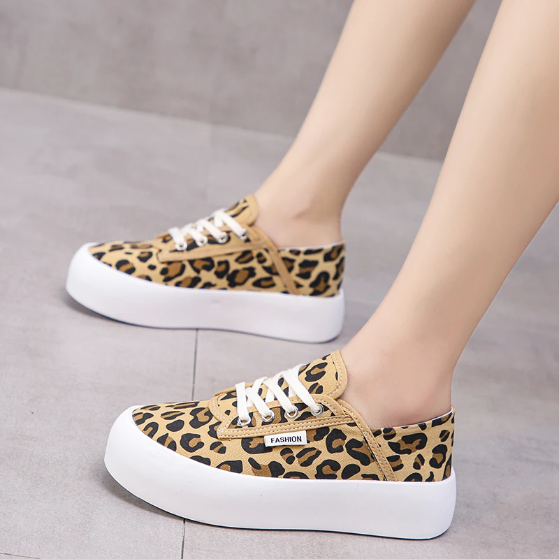 2021 New Thick-soled Canvas Shoes Female Leopard Color Zebra Color Vulcanized Shoes Platform Soles Girls Hip-hop Shoes
2021 New Thick-soled Canvas Shoes Female Leopard Color Zebra Color Vulcanized Shoes Platform Soles Girls Hip-hop Shoes