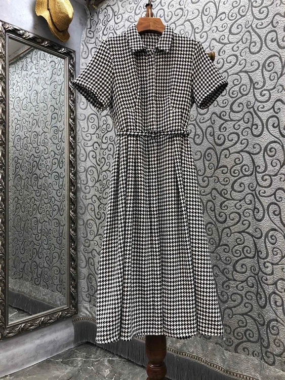 2021 new women fashion lapel small belt decoration houndstooth short-sleeved waist dress 1103
2021 new women fashion lapel small belt decoration houndstooth short-sleeved waist dress 1103