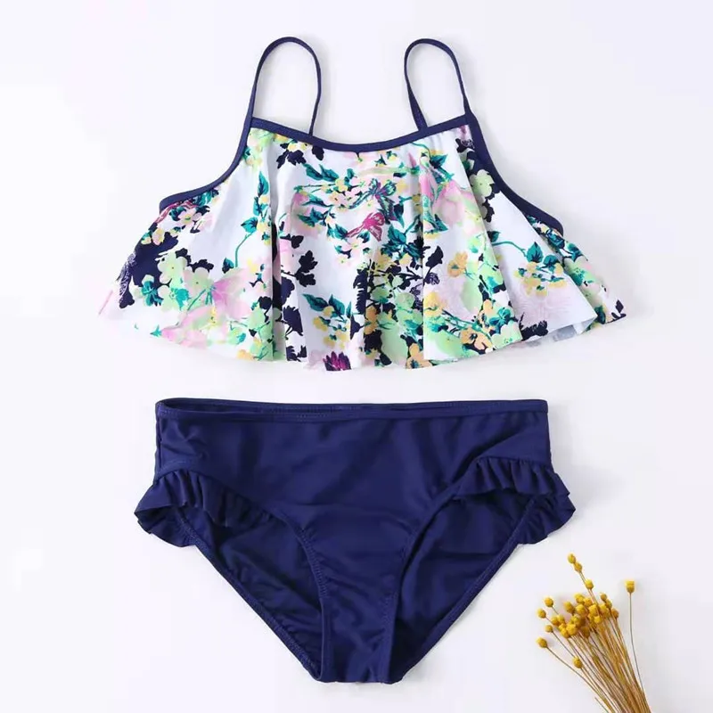Children's Split girl swimsuit Fashion beach wear swimsuits two piece bikini
Children's Split girl swimsuit Fashion beach wear swimsuits two piece bikini