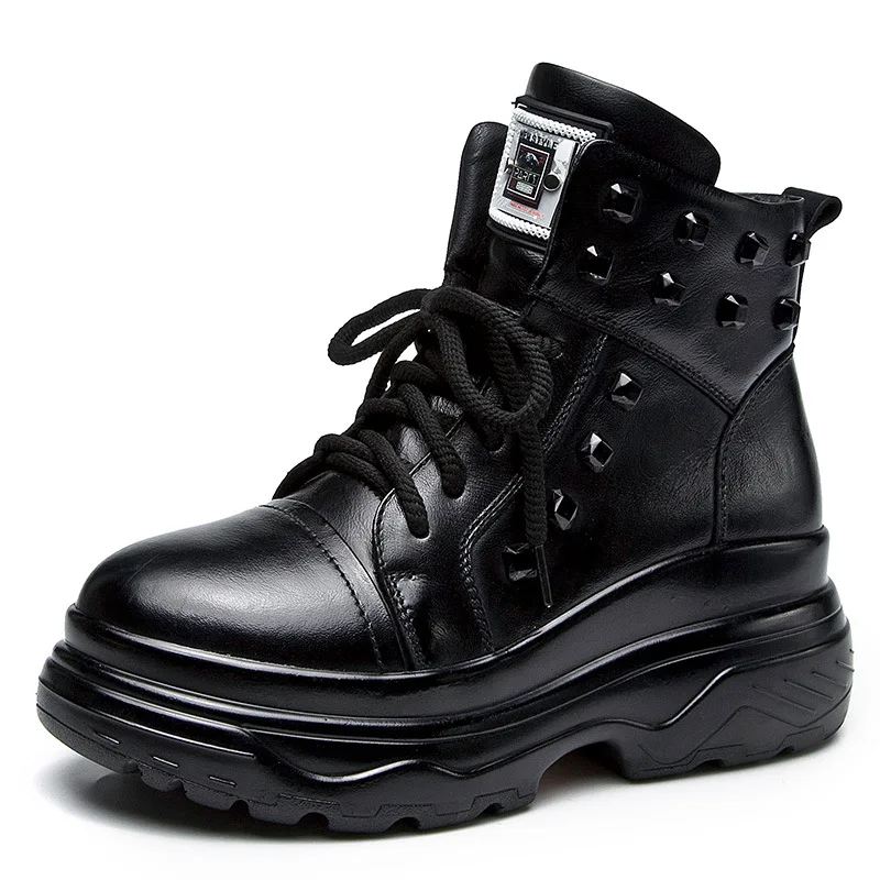 Autumn Winter Black Leather Women's Boots Thick-soled Lacing Design Short Boots New Fashion Comfortable Soft Casual Martin Boots
Autumn Winter Black Leather Women's Boots Thick-soled Lacing Design Short Boots New Fashion Comfortable Soft Casual Martin Boots