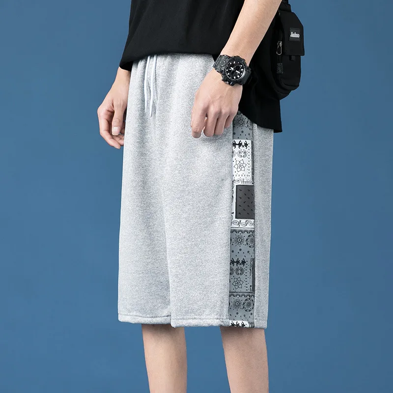 Korean Version Of Ins Men's Five-point Shorts Trend Loose Casual Pants Beach Pants 2021 Spring And Summer Outdoor Sports Pants
Korean Version Of Ins Men's Five-point Shorts Trend Loose Casual Pants Beach Pants 2021 Spring And Summer Outdoor Sports Pants