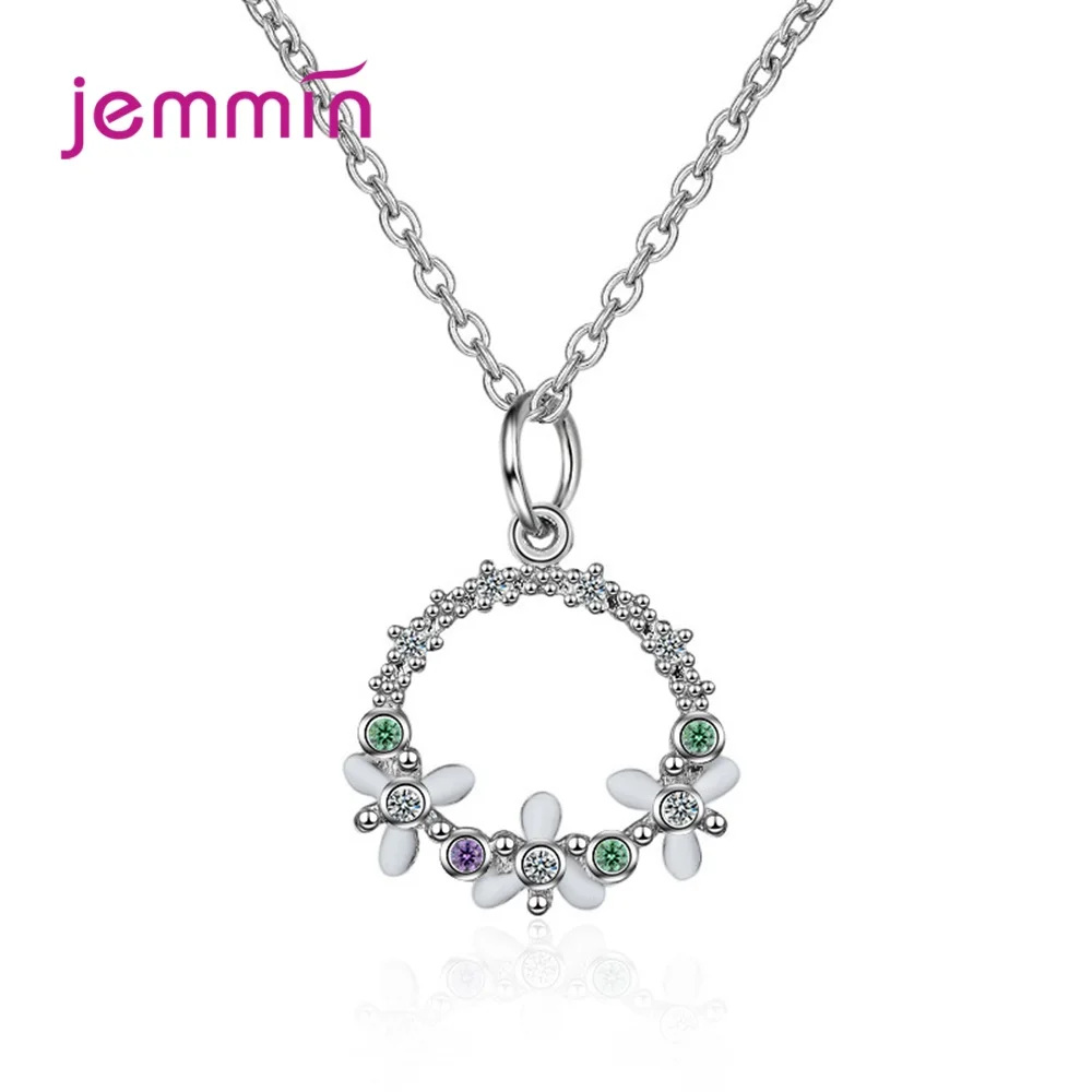 New Fashion Trend Genuine 925 Sterling Silver Charm Necklace Flower Shape Pendant Inserted With Small Colorful Bright Crystal 
New Fashion Trend Genuine 925 Sterling Silver Charm Necklace Flower Shape Pendant Inserted With Small Colorful Bright Crystal