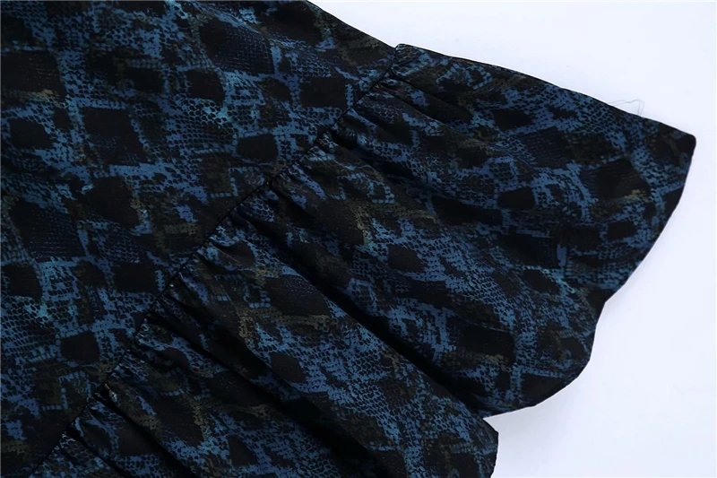 Streetwear Women Blue Snakeskin Print Dresses 2020 Fashion Ladies Sashes Dress Elegant Female Chic O-Neck Long Vestidos
Streetwear Women Blue Snakeskin Print Dresses 2020 Fashion Ladies Sashes Dress Elegant Female Chic O-Neck Long Vestidos